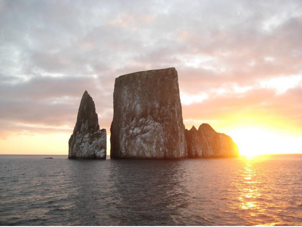 kicker rock at sunset